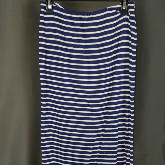 bobeau Dresses & Skirts - 3 for $12- small skirt navy stripes